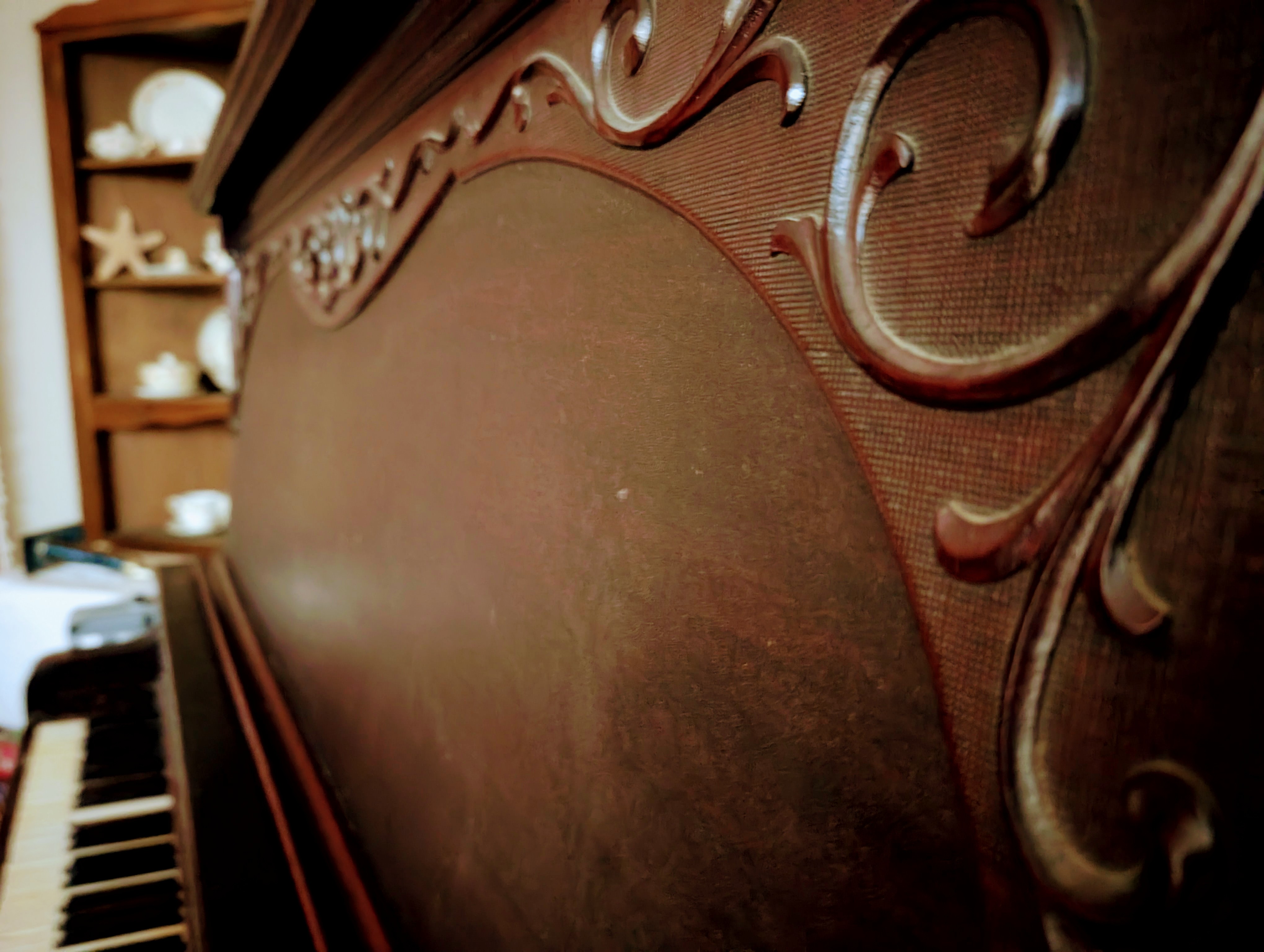 Bethany Rhodes at the piano